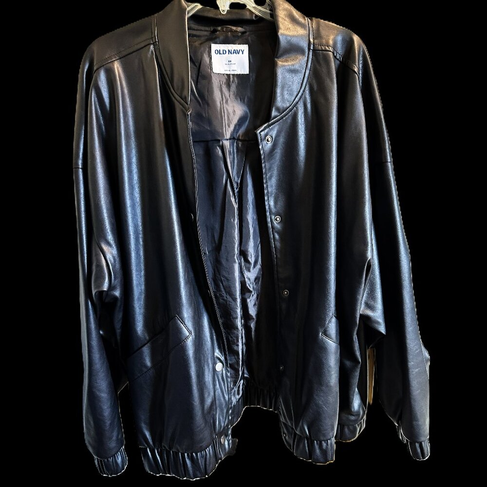Like New Old Navy Black Faux Leather Bomber Jacket, Woman's 2X, Edgy & Classic